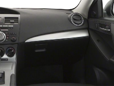 2010 Mazda Mazda3 4dr Sdn Auto i Touring - Click to see full-size photo viewer